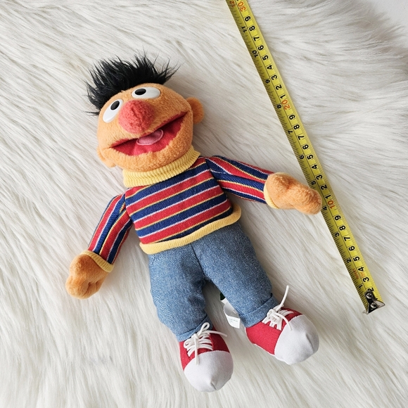 Sesame Street Ernie Plush Soft Comic Toy 2012 Sesame Workshop Collectible 10.5" - Picture 14 of 16